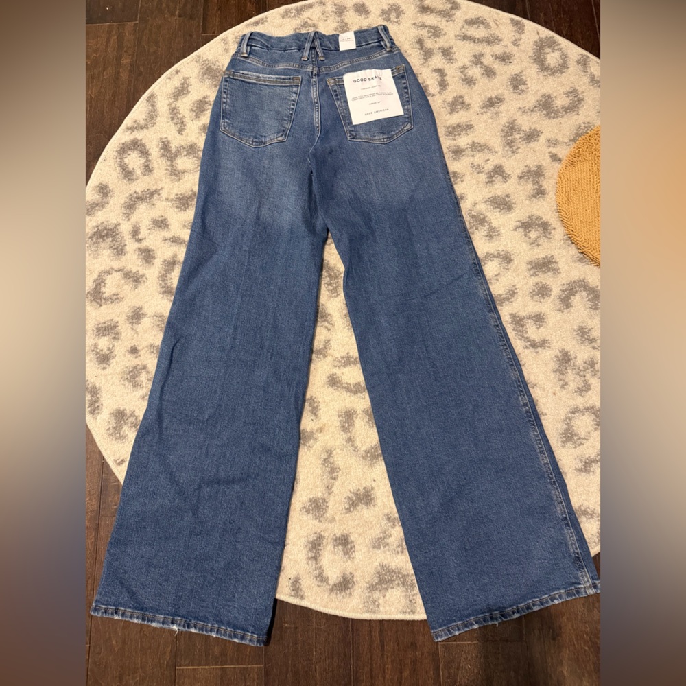 NWT Good American Good Skate High Rise Wide Leg - Picture 8 of 8